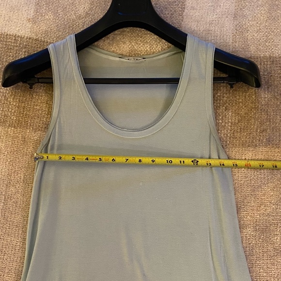 Tahari Light Blue Tank Top - Size M / Medium - Picture 4 of 6